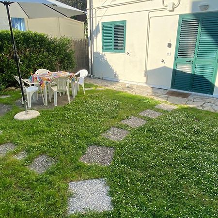 Le Tre Isolette A 200M Dal Mare Apartman Marina Di Pisa Kültér fotó