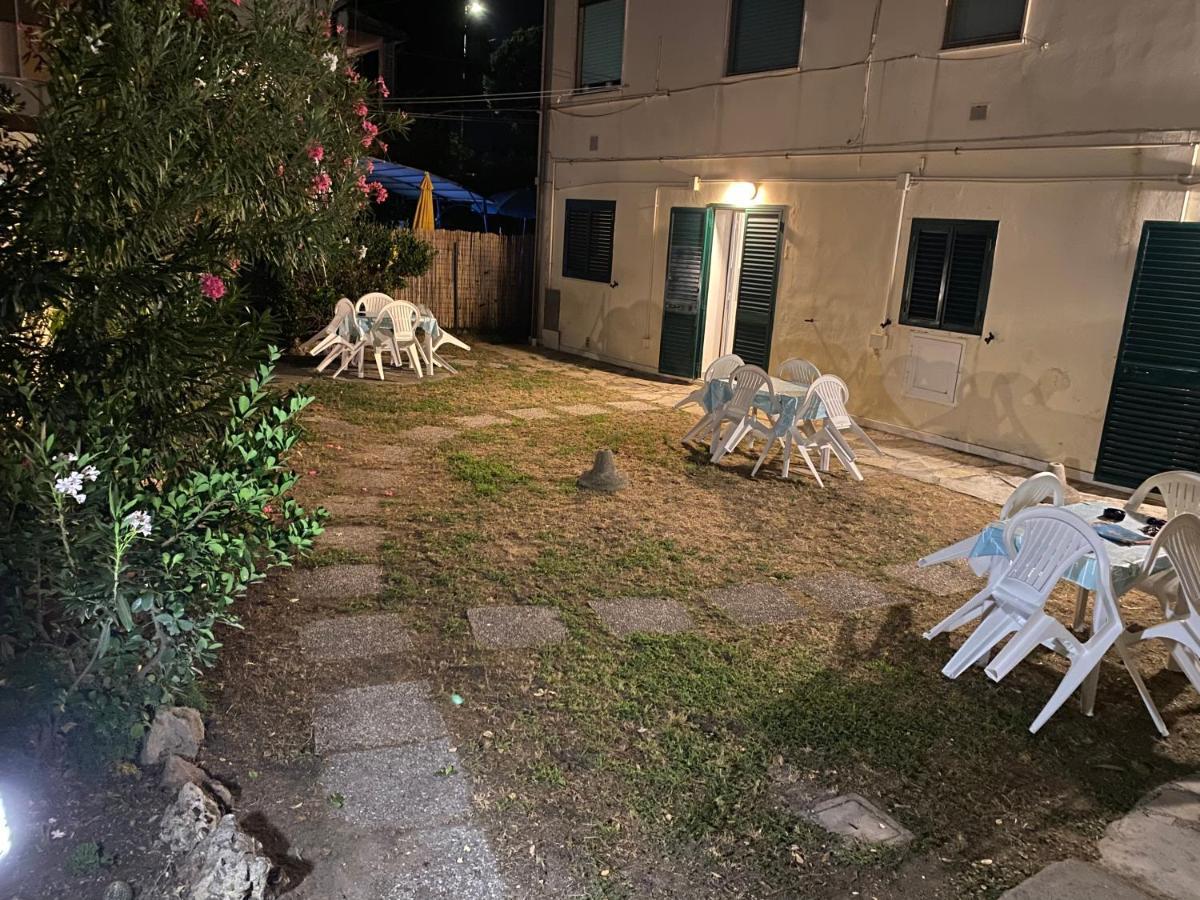 Le Tre Isolette A 200M Dal Mare Apartman Marina Di Pisa Kültér fotó