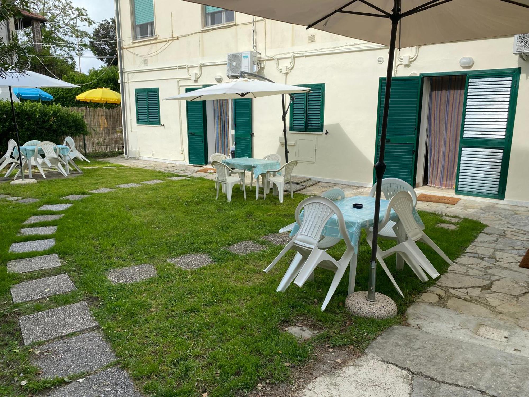 Le Tre Isolette A 200M Dal Mare Apartman Marina Di Pisa Kültér fotó