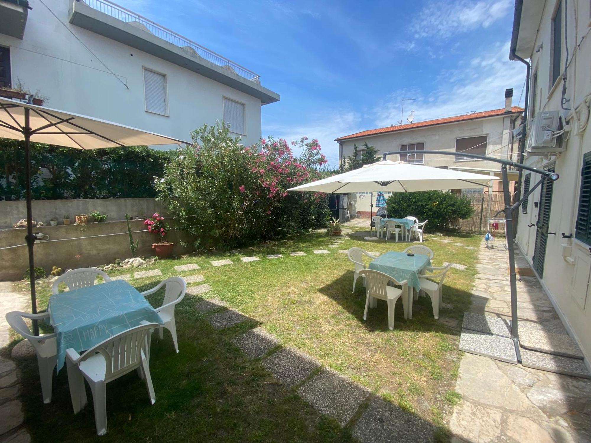 Le Tre Isolette A 200M Dal Mare Apartman Marina Di Pisa Kültér fotó